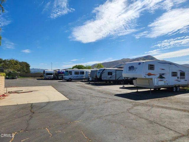5681 Calle Sencillo, Camarillo, CA 93012