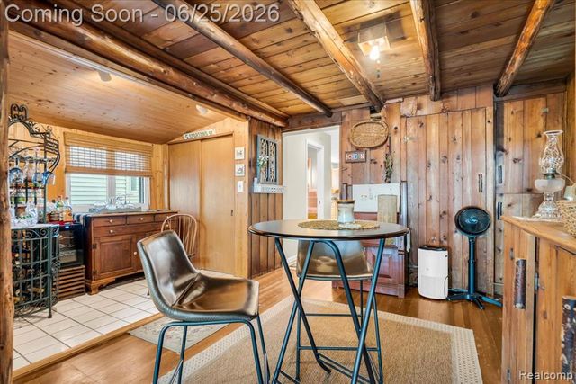 9905 Dixie Highway, Ira, MI 48023