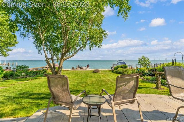9905 Dixie Highway, Ira, MI 48023