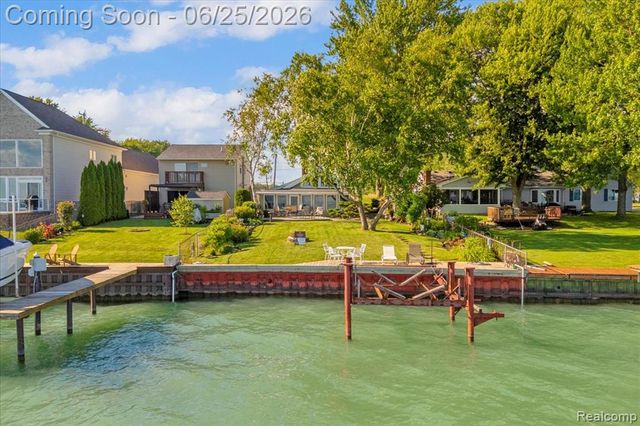 9905 Dixie Highway, Ira, MI 48023