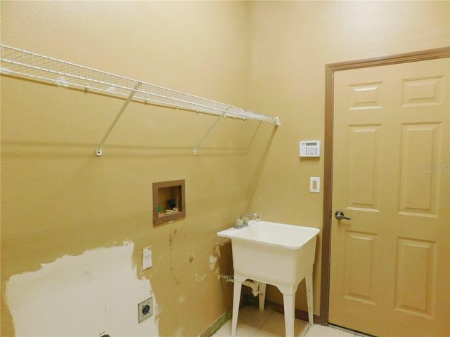 2412 BLUE STONE COURT, Valrico, FL 33594