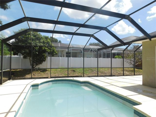 2412 BLUE STONE COURT, Valrico, FL 33594