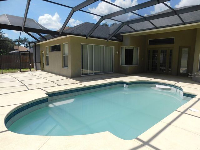 2412 BLUE STONE COURT, Valrico, FL 33594