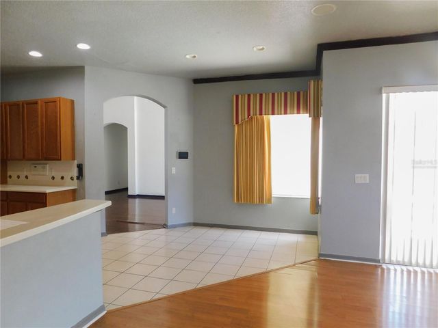 2412 BLUE STONE COURT, Valrico, FL 33594