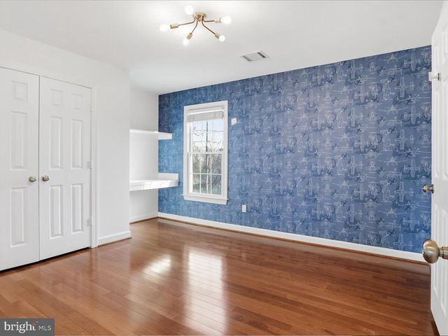 2310 COLONEL LINDSAY CT, Falls Church, VA 22043