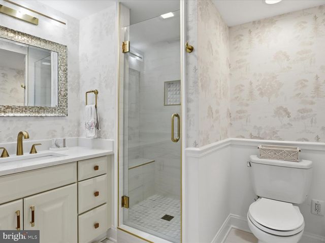 2310 COLONEL LINDSAY CT, Falls Church, VA 22043