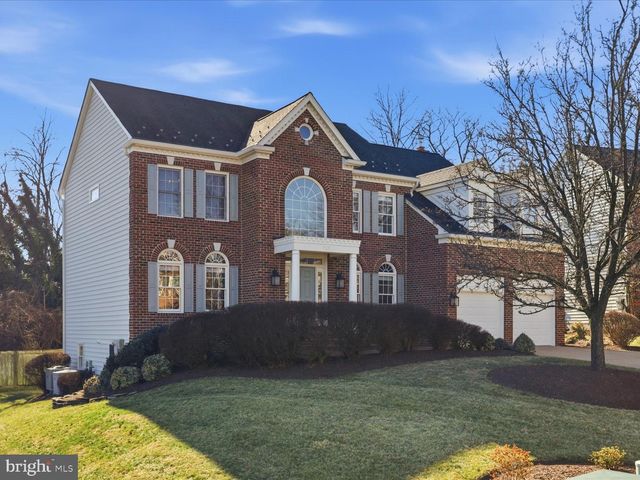 2310 COLONEL LINDSAY CT, Falls Church, VA 22043