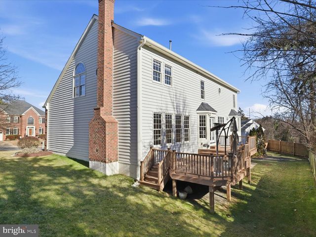 2310 COLONEL LINDSAY CT, Falls Church, VA 22043