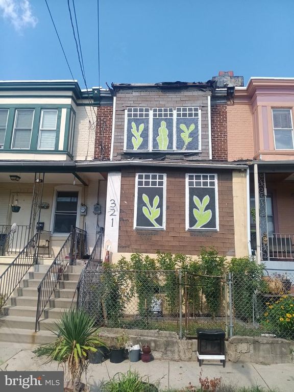 321 BYRON ST, Camden, NJ 08102