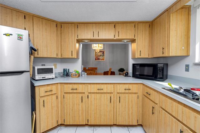 10891 SW 89TH AVENUE, Ocala, FL 34481