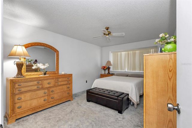 10891 SW 89TH AVENUE, Ocala, FL 34481