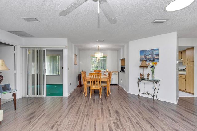 10891 SW 89TH AVENUE, Ocala, FL 34481