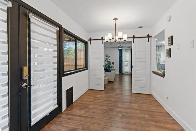 5013 Middleton Circle, The Colony, TX 75056