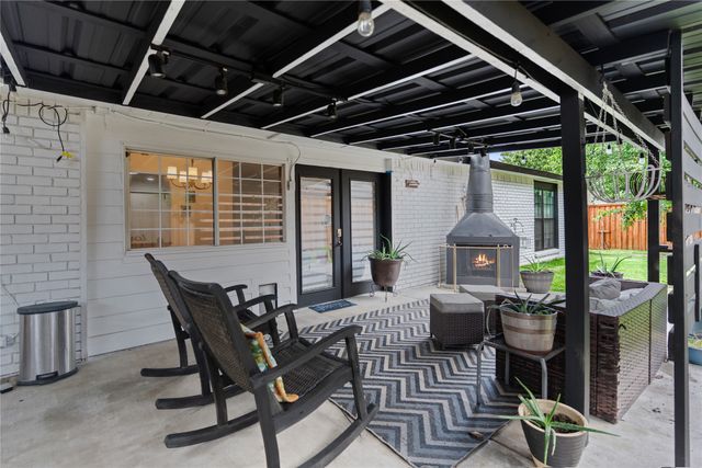 5013 Middleton Circle, The Colony, TX 75056