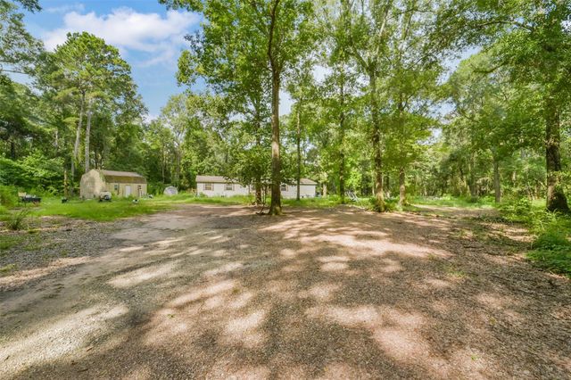 1706 County Road 3011, Dayton, TX 77535