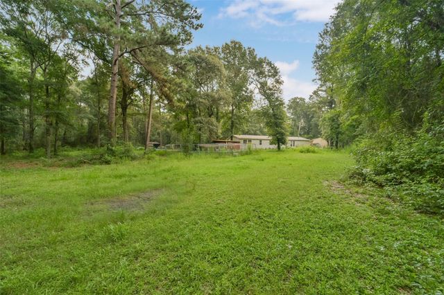1706 County Road 3011, Dayton, TX 77535