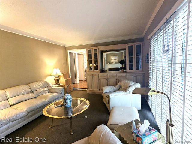 11266 Judy Drive, Sterling Heights, MI 48313