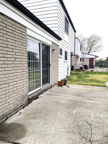 11266 Judy Drive, Sterling Heights, MI 48313