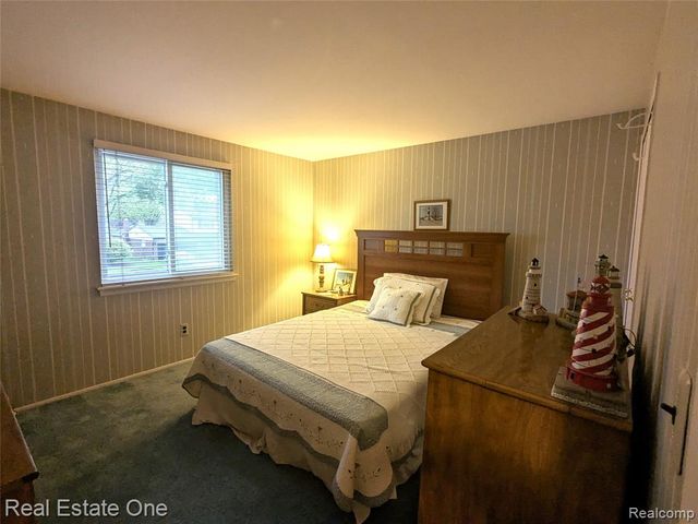 11266 Judy Drive, Sterling Heights, MI 48313