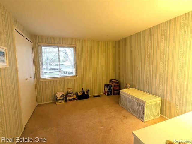 11266 Judy Drive, Sterling Heights, MI 48313