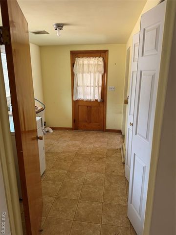 3349 Charmwood Drive, Port Huron, MI 48060