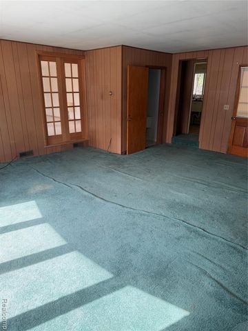 3349 Charmwood Drive, Port Huron, MI 48060