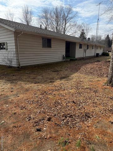 3349 Charmwood Drive, Port Huron, MI 48060