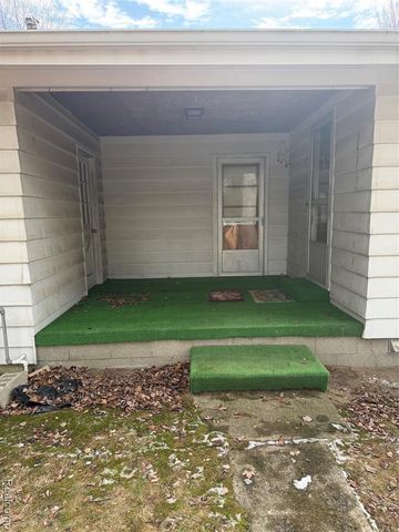 3349 Charmwood Drive, Port Huron, MI 48060