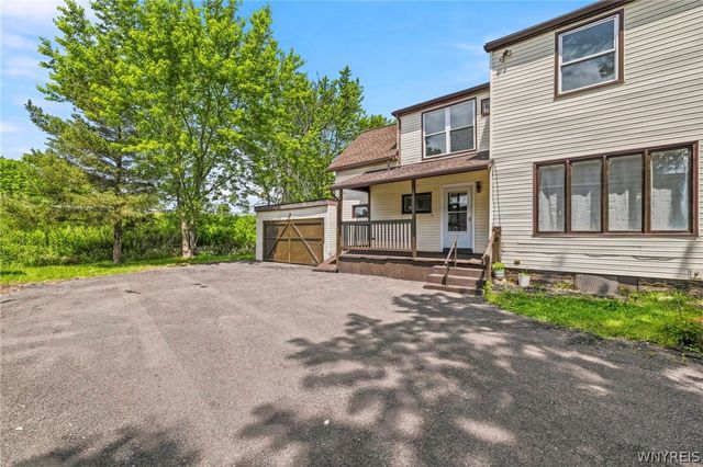 30 Dwyer Street, West Seneca, NY 14224