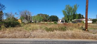 731 Sterling, San Antonio, TX 78220