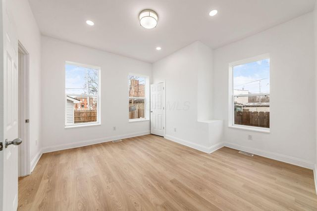 277 Miami Avenue, Columbus, OH 43203