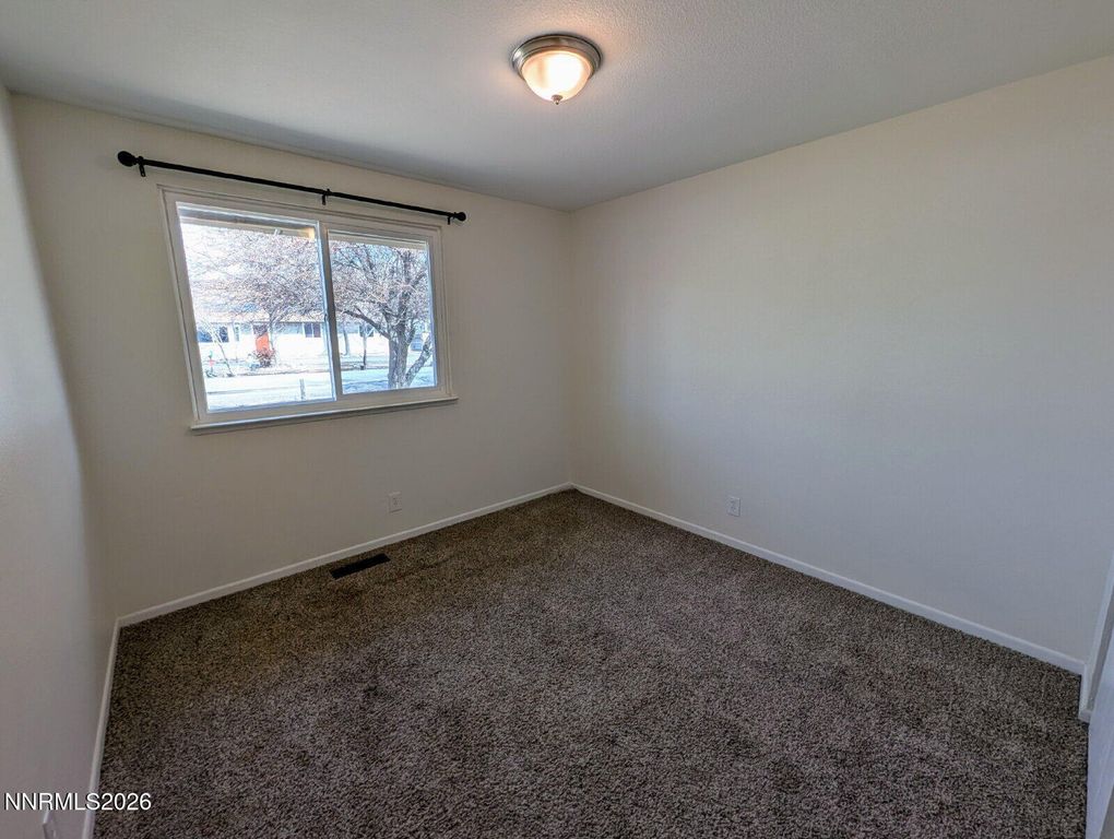 Image 17 of property listing at 3440 Canvasback Lane, Reno, NV 89508