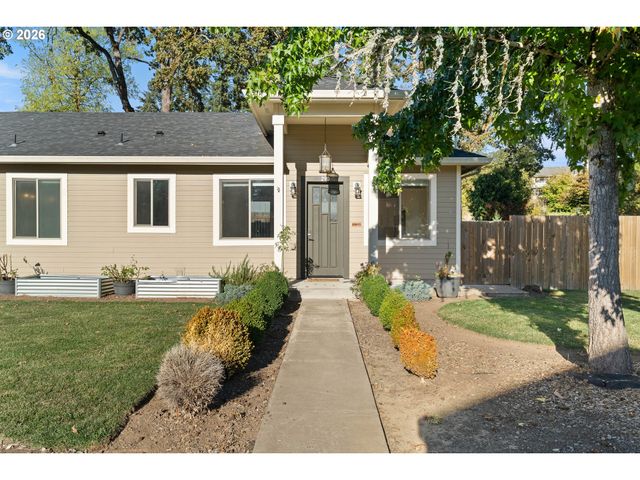 290 NELSON Ln, Gladstone, OR 97027