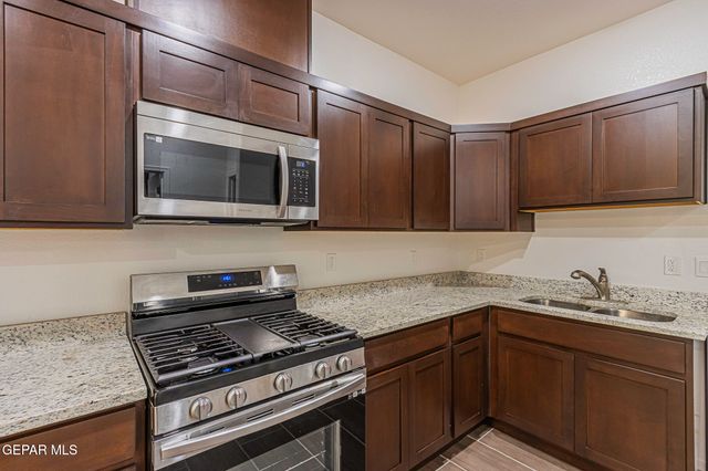 8820 Norton Street B, El Paso, TX 79904