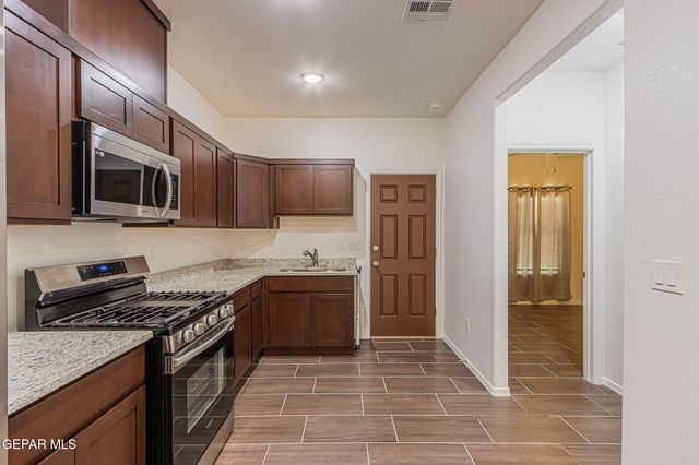 8820 Norton Street B, El Paso, TX 79904