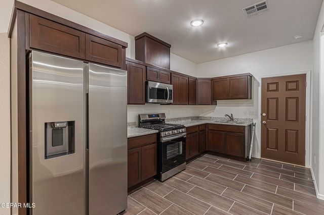 8820 Norton Street B, El Paso, TX 79904