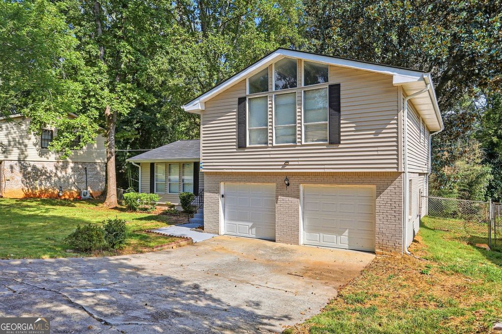2290 Emerald Springs Drive, Decatur, GA 30035 — photo 3