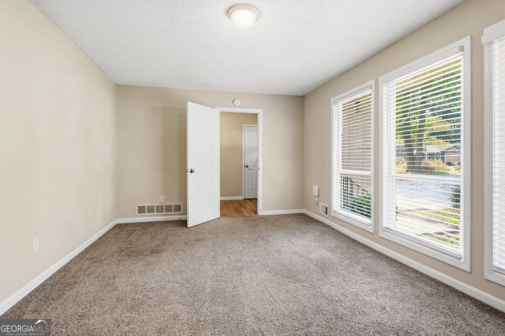 2290 Emerald Springs Drive, Decatur, GA 30035 — photo 4
