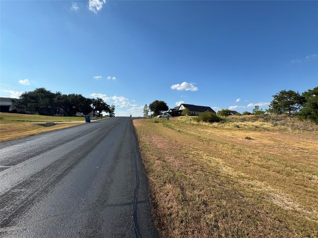 7901 Rohne Court, Granbury, TX 76049
