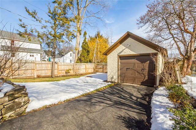 706 Madison Street, East Rochester, NY 14445