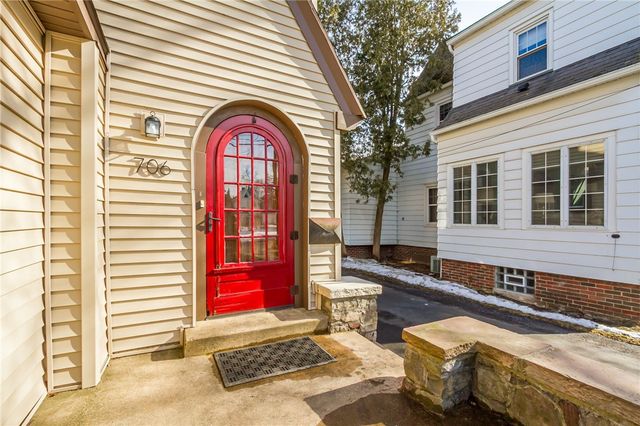 706 Madison Street, East Rochester, NY 14445