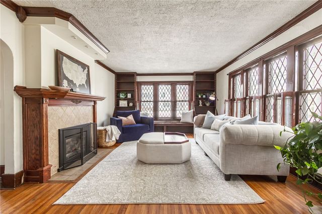 706 Madison Street, East Rochester, NY 14445