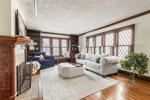 706 Madison Street, East Rochester, NY 14445