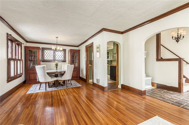 706 Madison Street, East Rochester, NY 14445