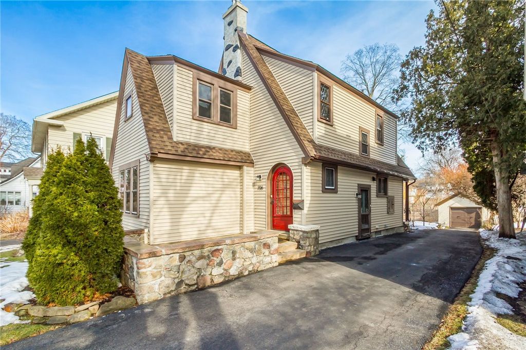 706 Madison Street, East Rochester, NY 14445