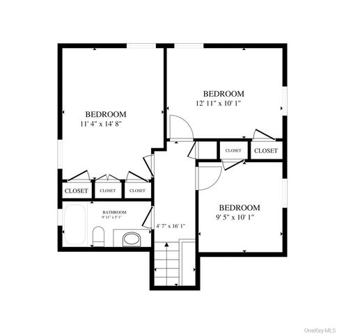 18 Brocton Lane, Kings Park, NY 11754
