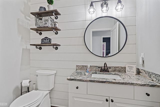 13874 Grandeur Avenue, Shelby Twp, MI 48315