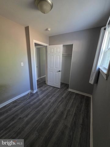 303 SHERWOOD DR, Williamstown, NJ 08094