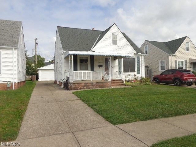 5814 Forest Avenue, Parma, OH 44129