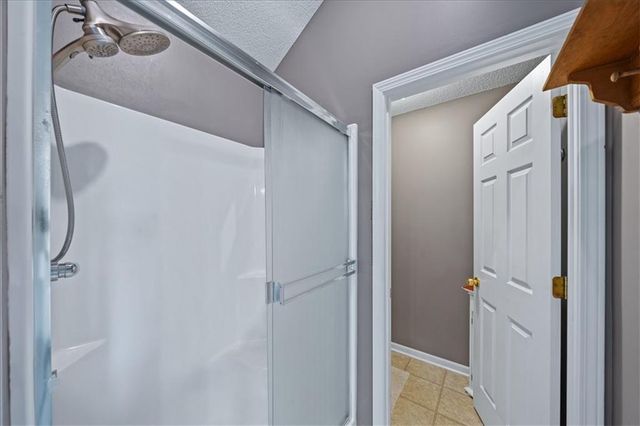 958 NW Maplewood Court, Grain Valley, MO 64029